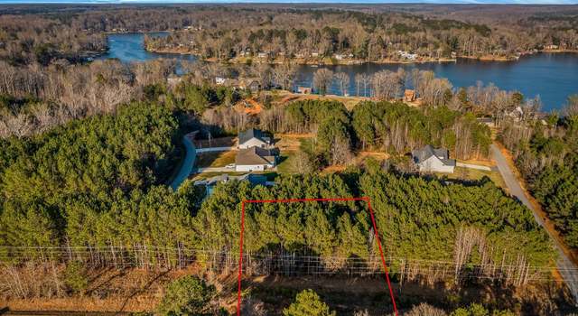 Photo of 1404 Broadway Lake Rd, Anderson, SC 29621