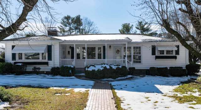 Photo of 113 Carolina Ave, Greer, SC 29650