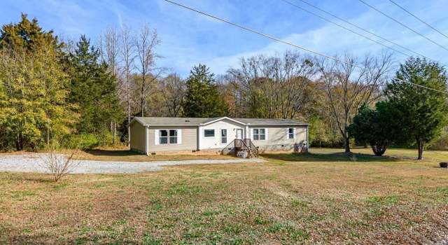 Photo of 779 Martins Lake Rd, Gray Court, SC 29645