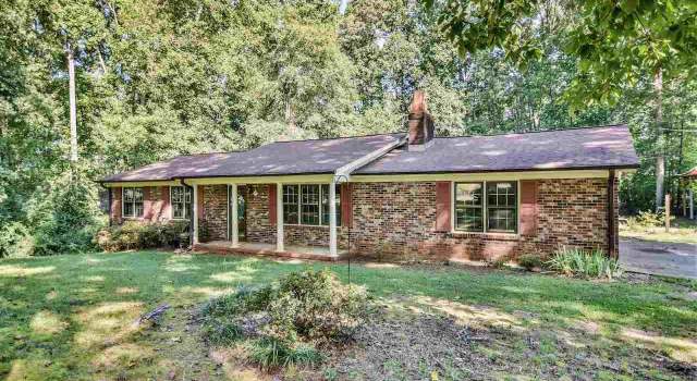 Photo of 103 Oakwood St, Easley, SC 29642