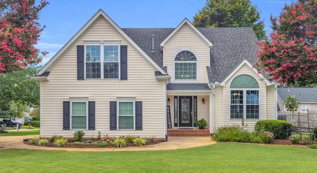 Photo of 2 Cherrystone Ct, Simpsonville, SC 29680