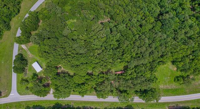 Photo of 38 Harbor Crest Dr, Waterloo, SC 29384
