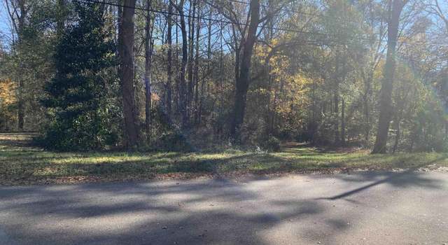 Photo of 18 Jones Ave, Taylors, SC 29687
