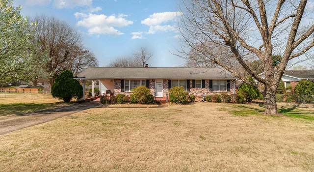 Photo of 114 Hiwassee Dr, Greenville, SC 29617