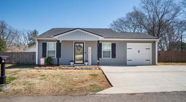 Photo of 101 Gardenia Ln, Spartanburg, SC 29301