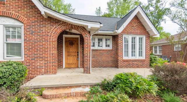 Photo of 213 E Blue Ridge Dr, Greenville, SC 29609
