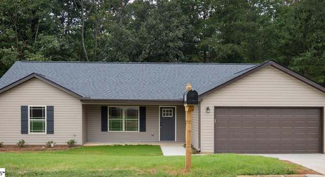 Photo of 119 Patio Rd, Easley, SC 29642