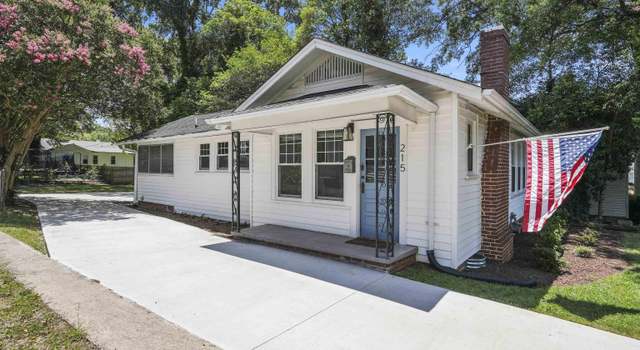 Photo of 215 W Faris Rd, Greenville, SC 29605