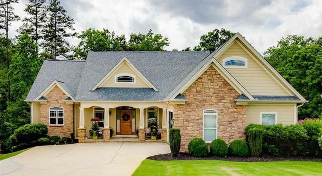 Photo of 325 Harkins Bluff Dr, Greer, SC 29651