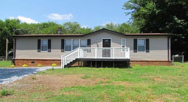 Photo of 120 Horseshoe Cir, Spartanburg, SC 29307-4820
