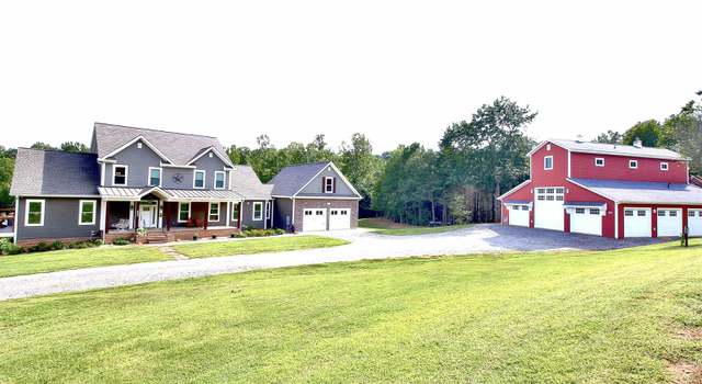 Photo of 300 Center Dr, Taylors, SC 29687