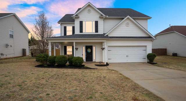 Photo of 689 Flintrock Dr, Boiling Springs, SC 29316-7436