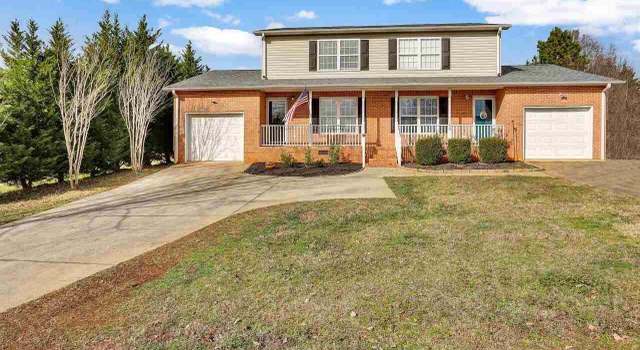 Photo of 222 River Oaks Cir, Piedmont, SC 29673