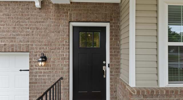 Photo of 14 Echo Valley Dr, Taylors, SC 29687
