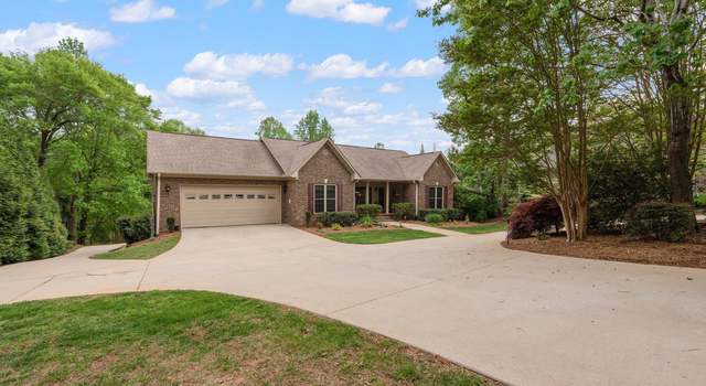 Photo of 116 Hickory Hollow Dr, Inman, SC 29349
