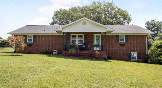 Photo of 151 Sandy Dr, Boiling Springs, SC 29316