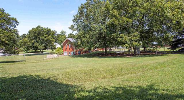 Photo of 151 Sandy Dr, Boiling Springs, SC 29316