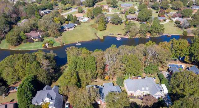 Photo of 151 Morninglake Dr, Moore, SC 29369