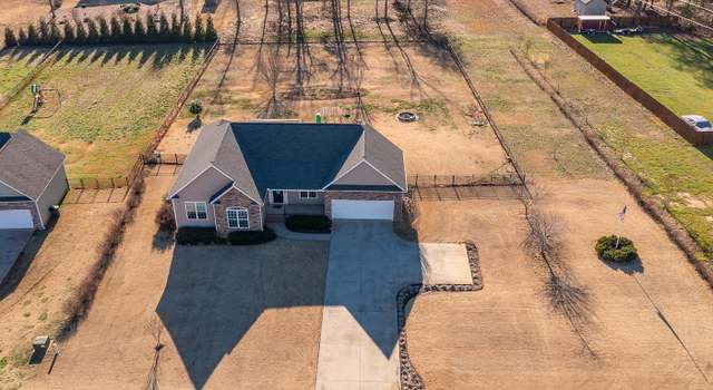 Photo of 415 Ocala Ct, Inman, SC 29349