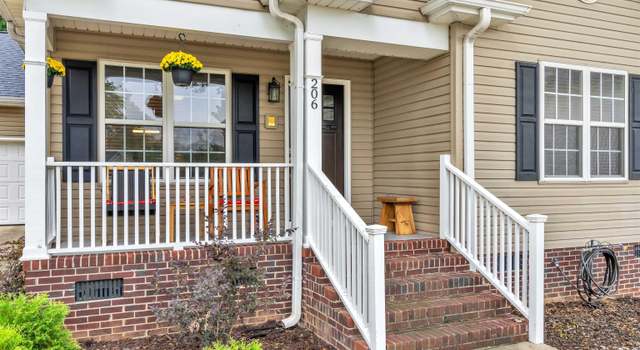 Photo of 206 Neal Ct, Greenville, SC 29601