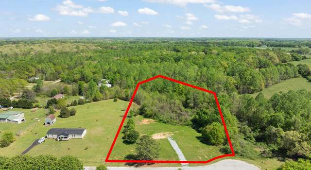Photo of 95 Topaz Dr, Gray Court, SC 29645