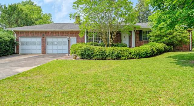 Photo of 129 E Main St, Duncan, SC 29334
