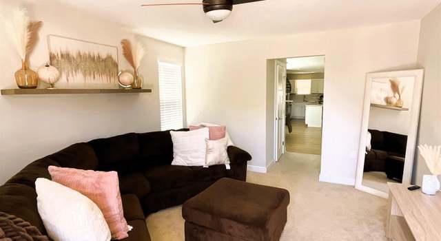 Photo of 109 Englefield Dr, Fountain Inn, SC 29644