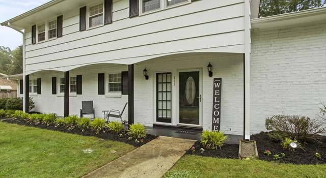 Photo of 211 Vesper Cir, Mauldin, SC 29662