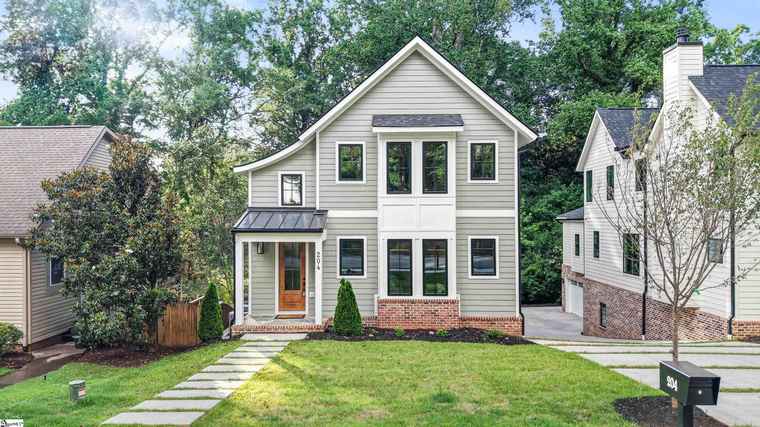 Photo of 204 Cammer Ave Greenville, SC 29605