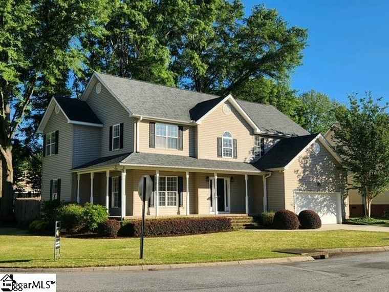 Photo of 1 Bartles Ct Simpsonville, SC 29681