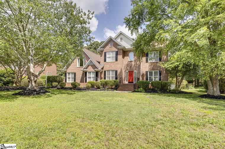 Photo of 6 Stone Dale Dr Simpsonville, SC 29681
