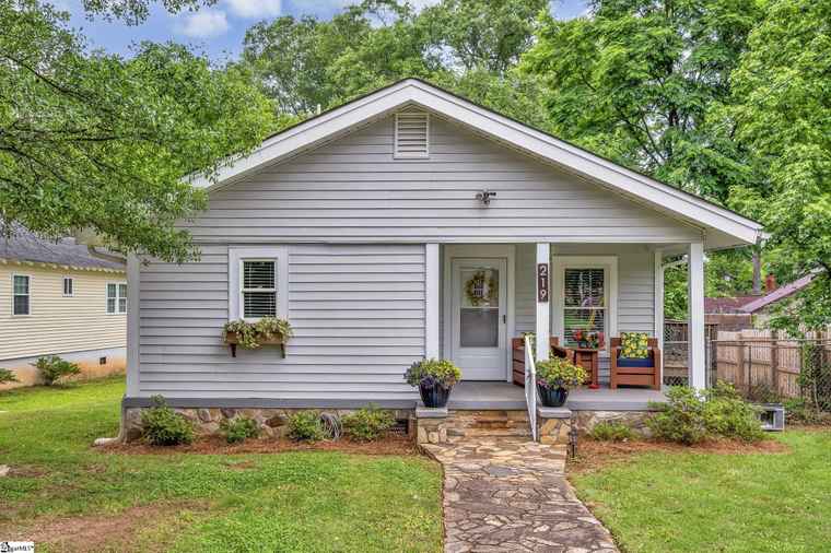 Photo of 219 Brockman Ave Greenville, SC 29609-3429