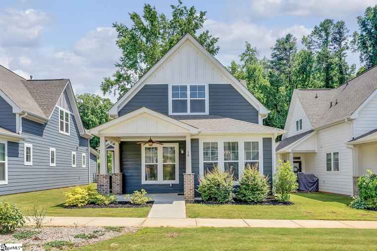 Photo of 14 Cottage Knoll Cir Greenville, SC 29609