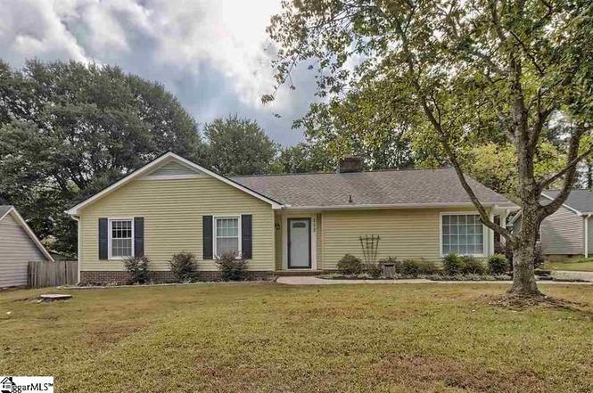 113 Bennington Rd, Greer, SC 29650 | MLS# 1421069 | Redfin