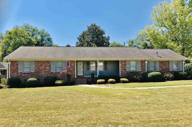 10 Glenwaye Dr, Greenville, SC 29615 | MLS# 1403099 | Redfin