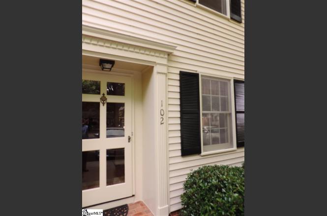 102 Mcdaniel Greene Greenville Sc 29601 2 Beds 2 5 Baths