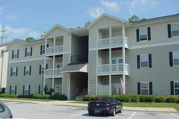 422 Mckenna Cir Greenville Sc 29615 3 Beds 2 Baths