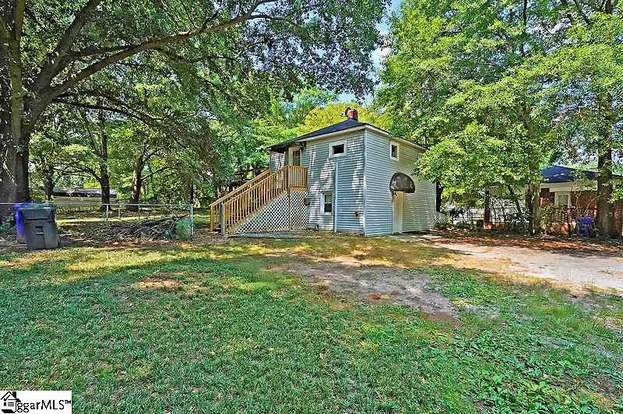 12 Service Dr Greenville Sc 29607 Mls 1398257 Redfin