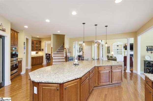 105 Grenadier Ct Simpsonville SC 29681 MLS# 1395310 Redfin 105 Grenadier Ct Simpsonville SC 29681 MLS# 1395310 Redfin