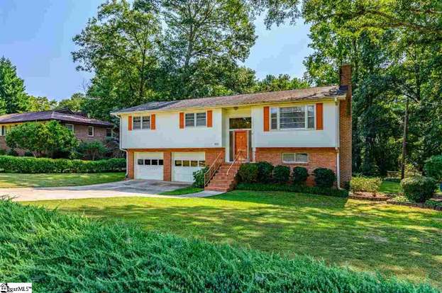 11 Wardview Ave Greenville Sc 29617 3 Beds 2 Baths