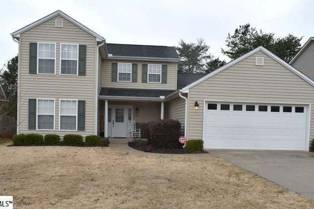 201 Summitbluff Dr Greenville Sc 29617 Mls 1408786 Redfin