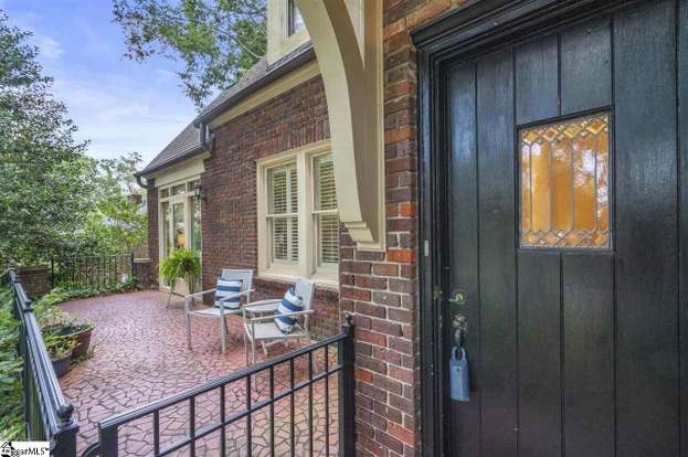 235 Mcdaniel Ave Greenville Sc 29601 4 Beds 2 5 Baths