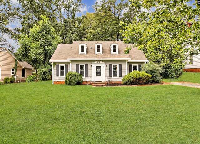 Property at 118 Chadford Rd, Irmo, SC 29063-2463, 3 beds, 2 baths