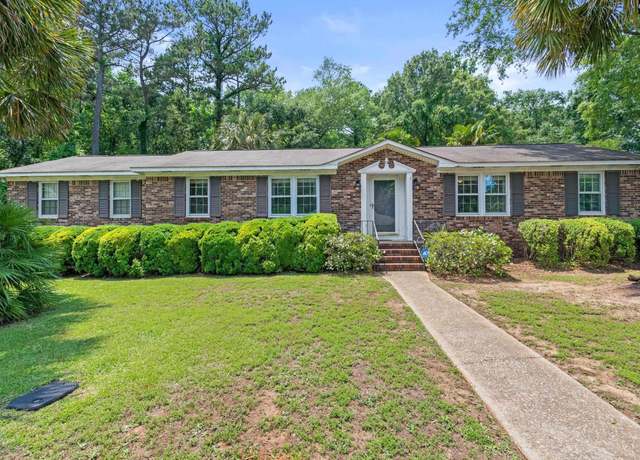 Property at 335 Spartan Dr, Columbia, SC 29212-3622, 3 beds, 2 baths