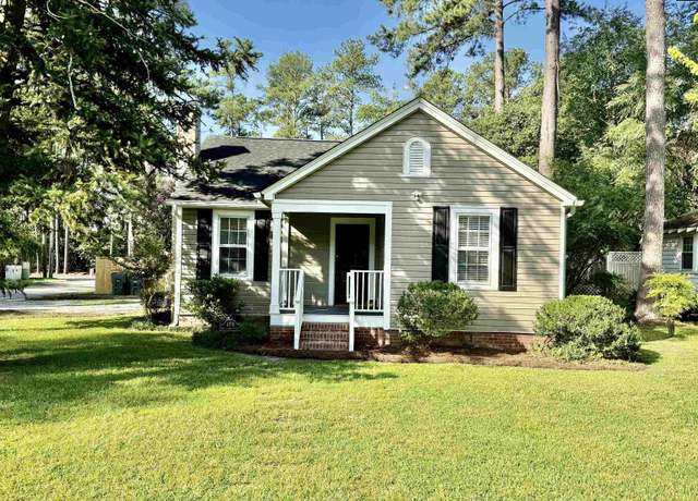 Property at 4706 Buckingham Cir, Columbia, SC 29205, 3 beds, 2 baths