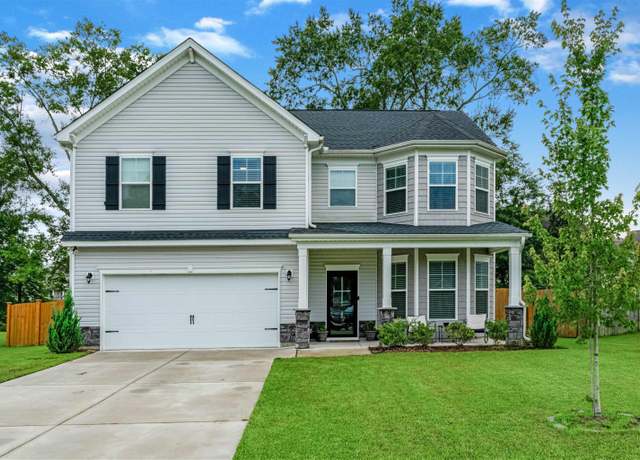 Property at 29 Breeders Ct, Lugoff, SC 29078, 5 beds, 3.5 baths