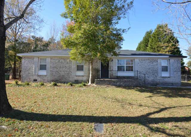 Property at 1832 Wadsworth Dr, Cayce, SC 29033, 4 beds, 1.5 baths