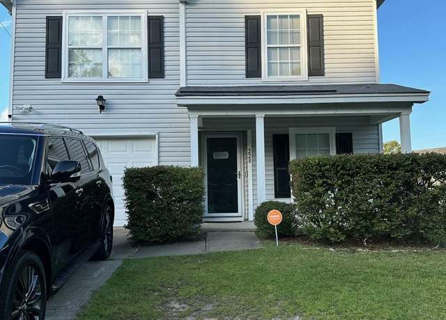 Property at 228 Arbor Falls Dr, Columbia, SC 29229, 3 beds, 2.5 baths