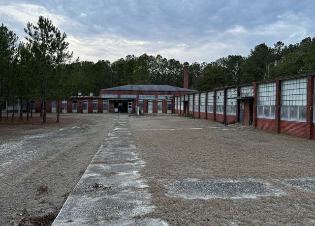 Property at 764 St Matthews Rd, Camden, SC 29020