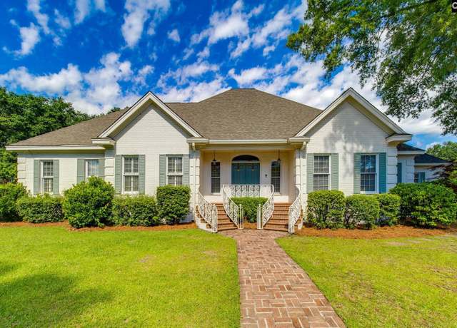 Property at 150 Old Hampton Ln, Columbia, SC 29209, 4 beds, 3.5 baths